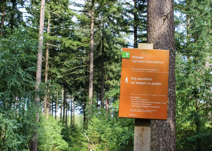 Woodland With Heated Pool *