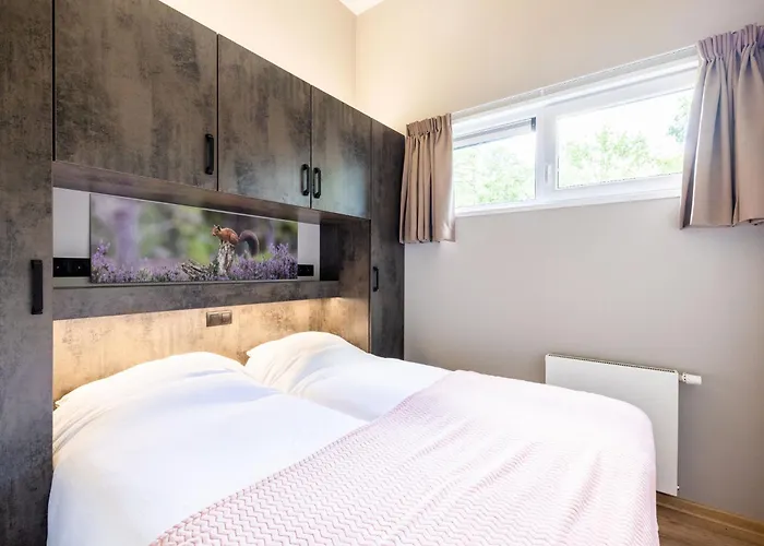 Woodland With Heated Pool Dom wakacyjny